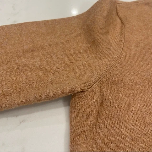 Old Navy Women's Tan Cardigan Sweater - Picture 10 of 12